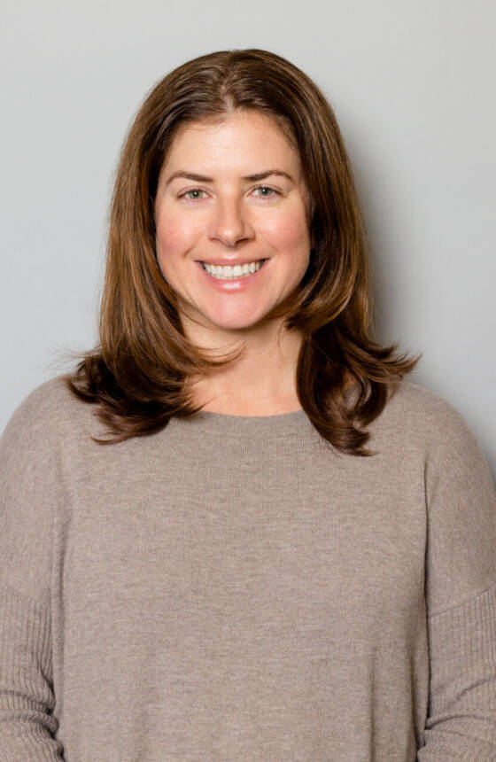 Headshot of Beth Osborne