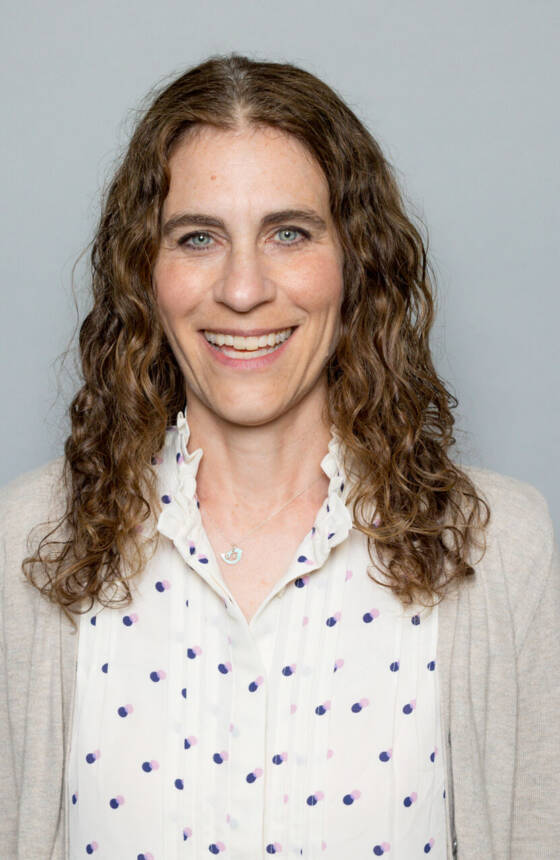 Headshot of Jennifer MacBlane