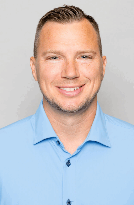 Head shot of staff member Kris Pittman